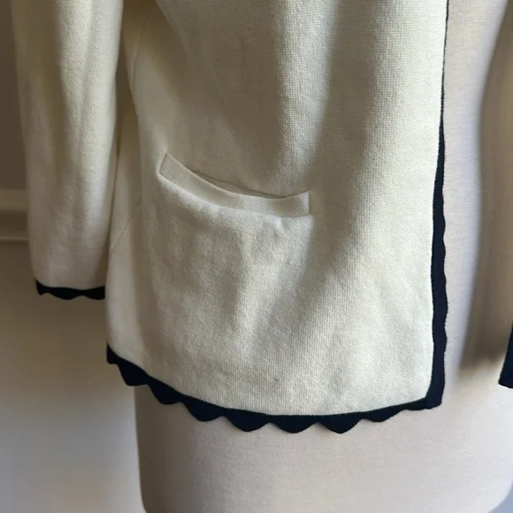 1901 knit Ivory black cotton Scallop Edge Open Front cardigan sweater medium EUC - Picture 4 of 9